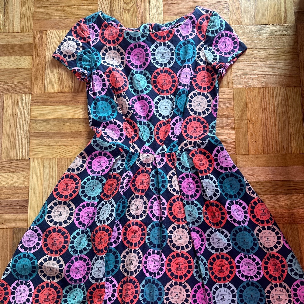 View Master Handmade Dress